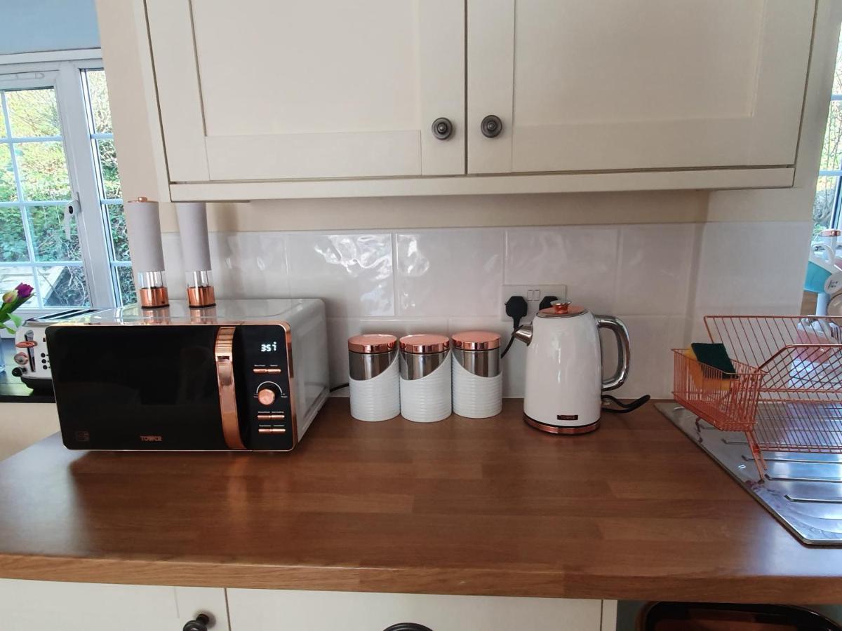 No 4 Trelawney Apartment - Onsite Bar - Restaurant - Horse Riding Menheniot Exterior photo